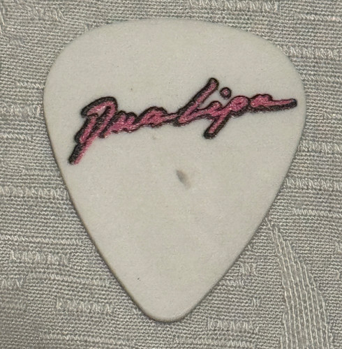 Dua lipa guitar pick rare - dua,